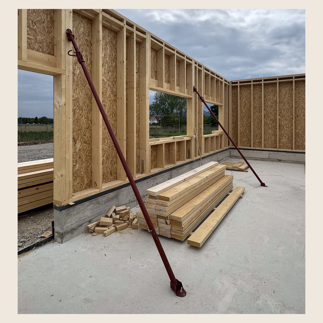 Chantier de l’atelier Destribois à Zellwiller : les premiers murs montés (photo 2 sur 5)