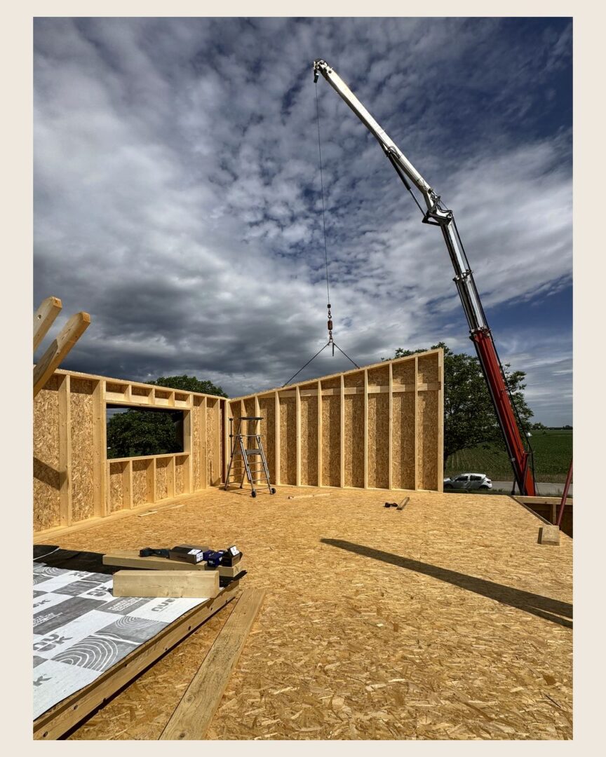Chantier de l’atelier Destribois à Zellwiller : montage du premier étage (photo 1 sur 5)